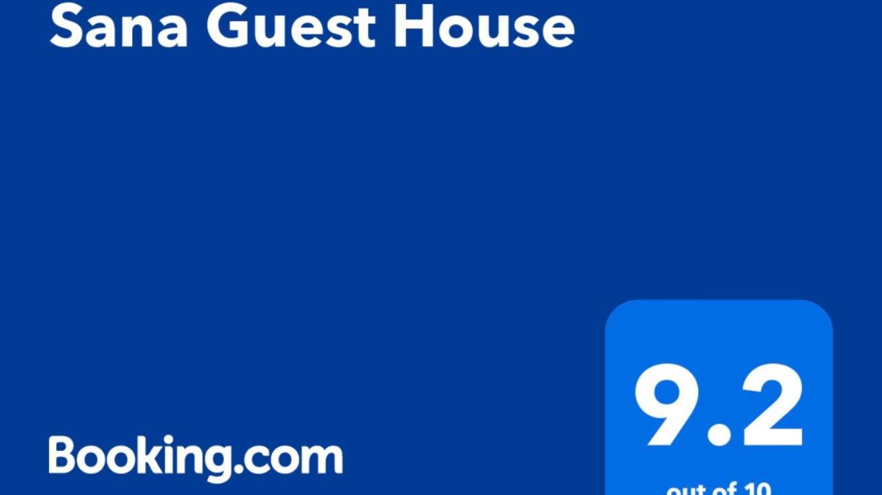 Sana Guest House Mestia Esterno foto